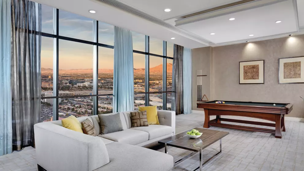 Tower One Bedroom Luxury Penthouse Suite