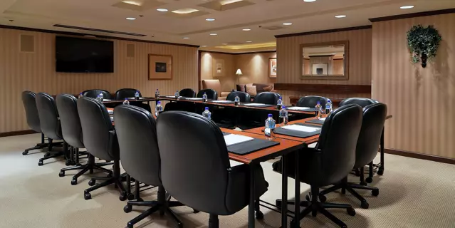 New York-New York's meeting and convention floor offers over 21,000 square feet of convenient, adaptable space.