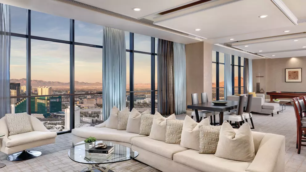Luxury penthouses for sale | JamesEdition - Luxury Penthouse Suite With Remote Controlled Lighting