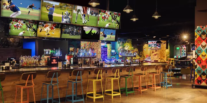 Bar photo 2