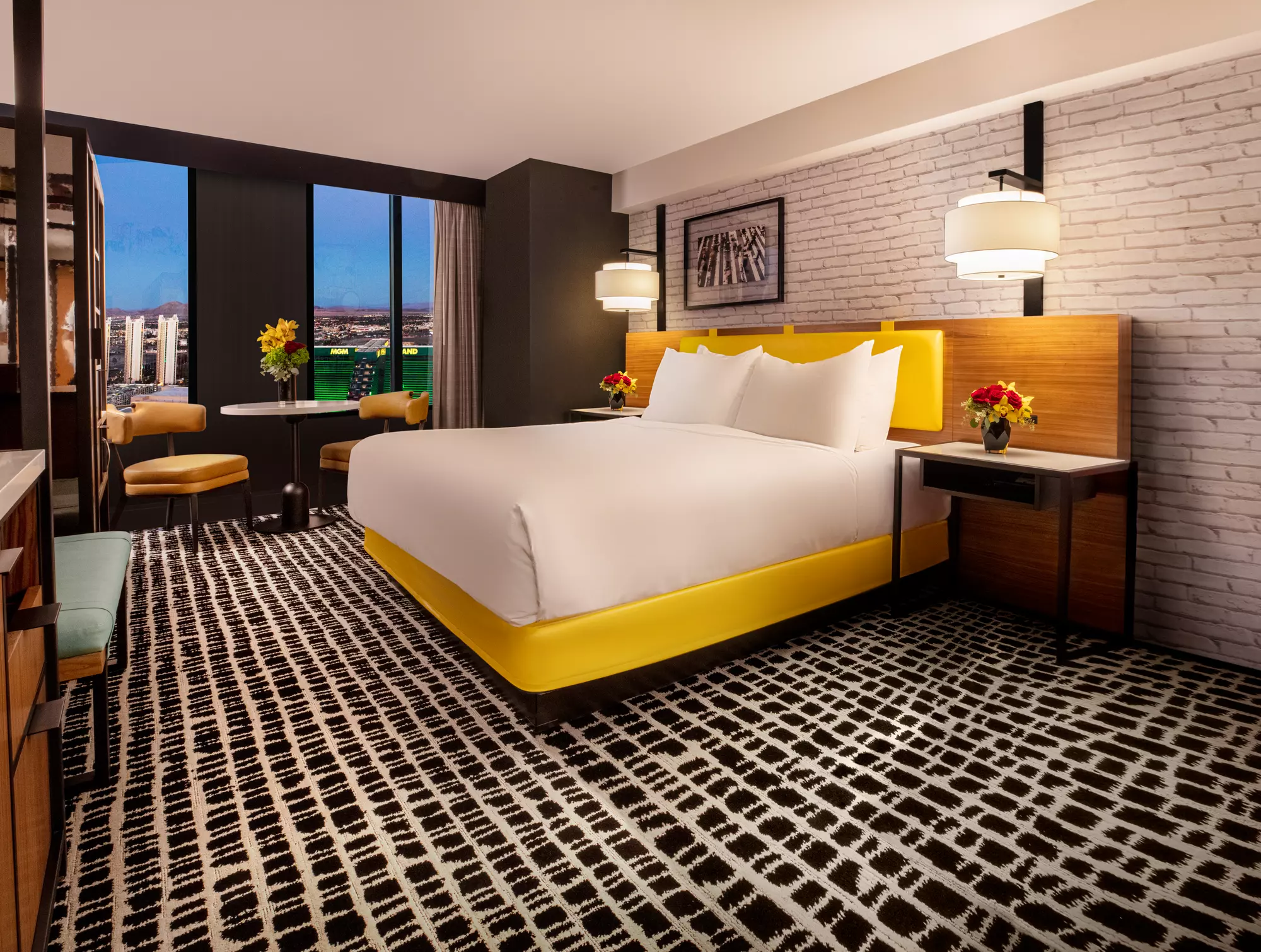 NYNY Hotel Las Vegas | Hotel Rooms | Hotel Suites | Las Vegas Hotel