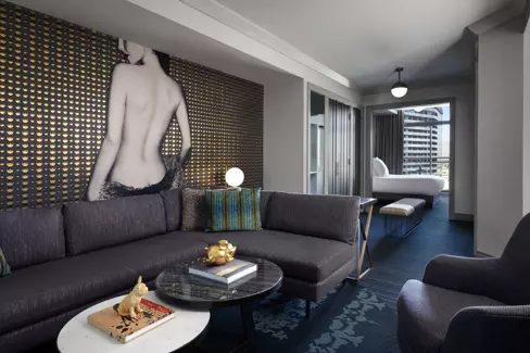 Las Vegas Luxury Hotel Rooms and Suites | The Cosmopolitan